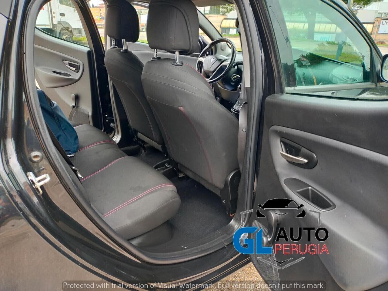 Lancia Ypsilon 0.9 TwinAir 85 CV Metano Elefantino rosa UNICOPROPR.