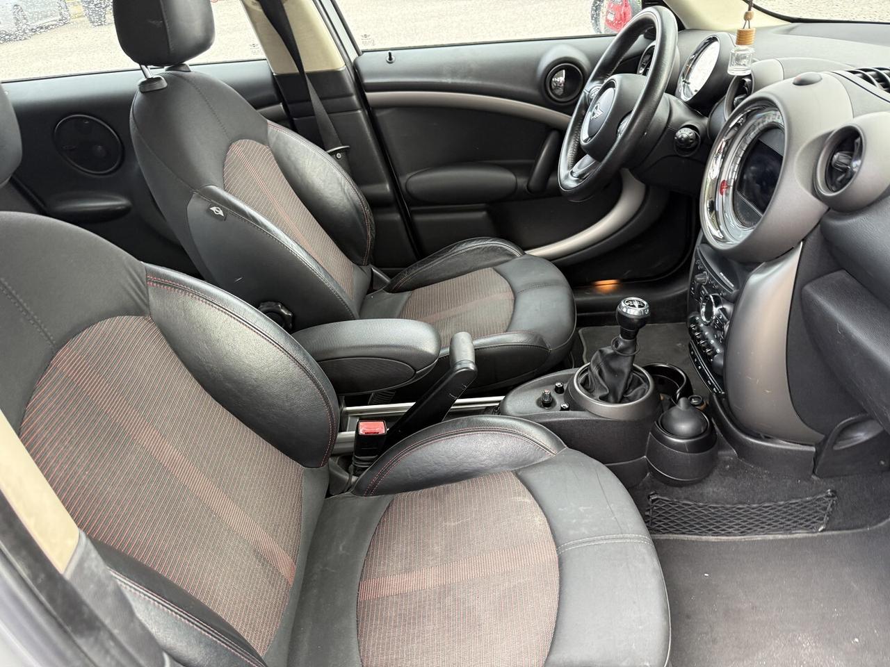 MINI 1.6 COOPER D COUNTRYMAN ADATTA NEOPATENTATI