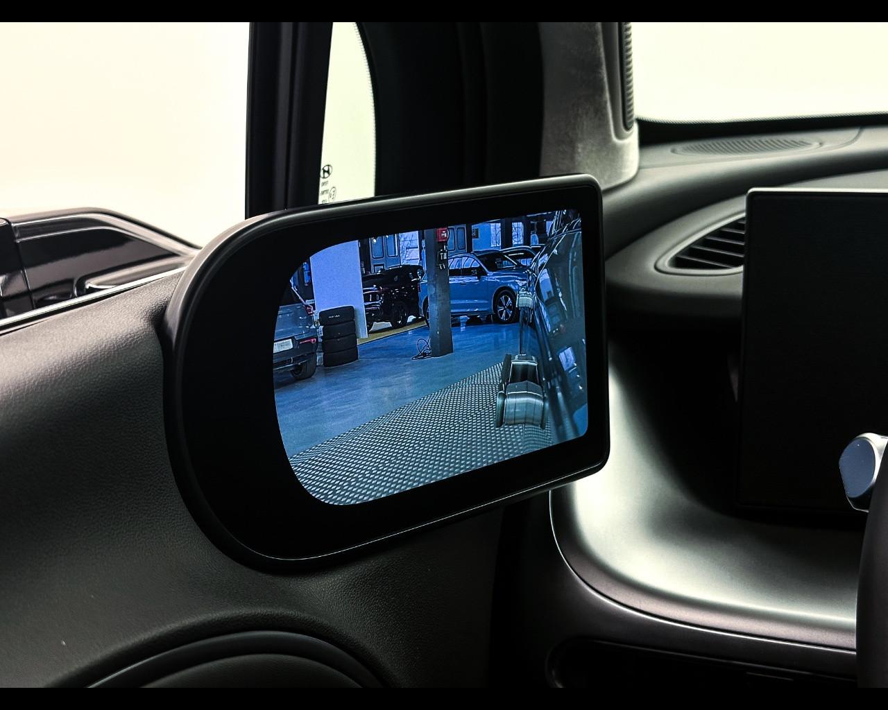 HYUNDAI IONIQ9 110 KWH 4WD CALLIGRAPHY 6PPERF+DM