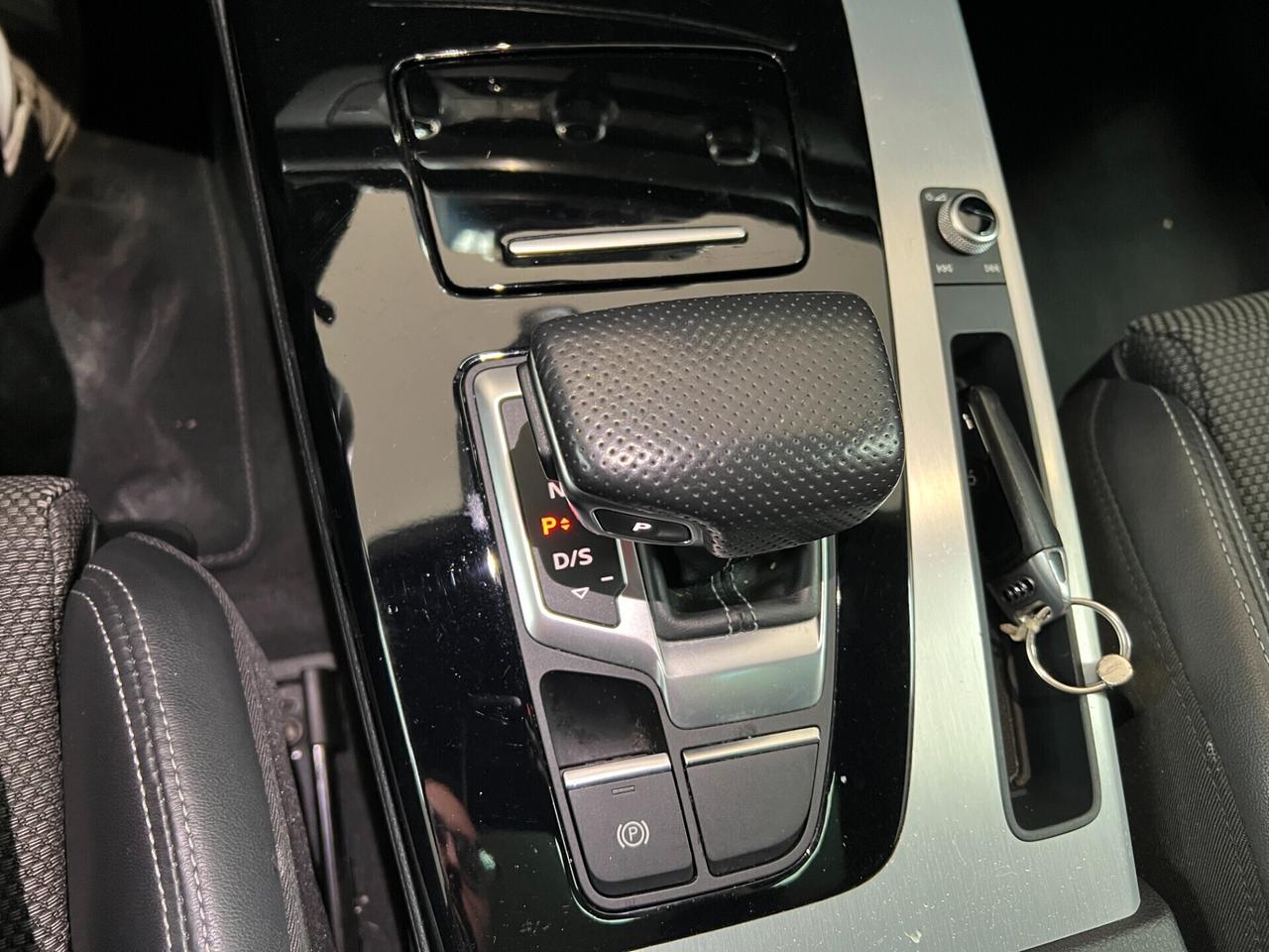 Audi Q5 40 TDI 204 CV quattro S tronic line