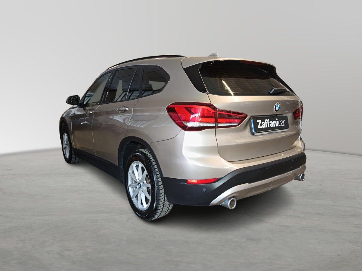 BMW X1 (F48) - X1 xDrive18d Advantage