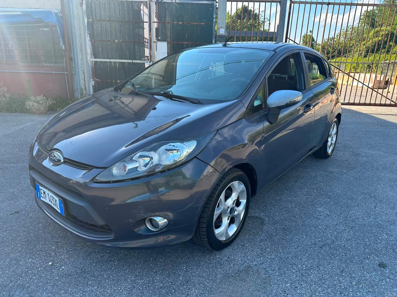 Ford Fiesta 1.4 5 porte Bz.- GPL Titanium