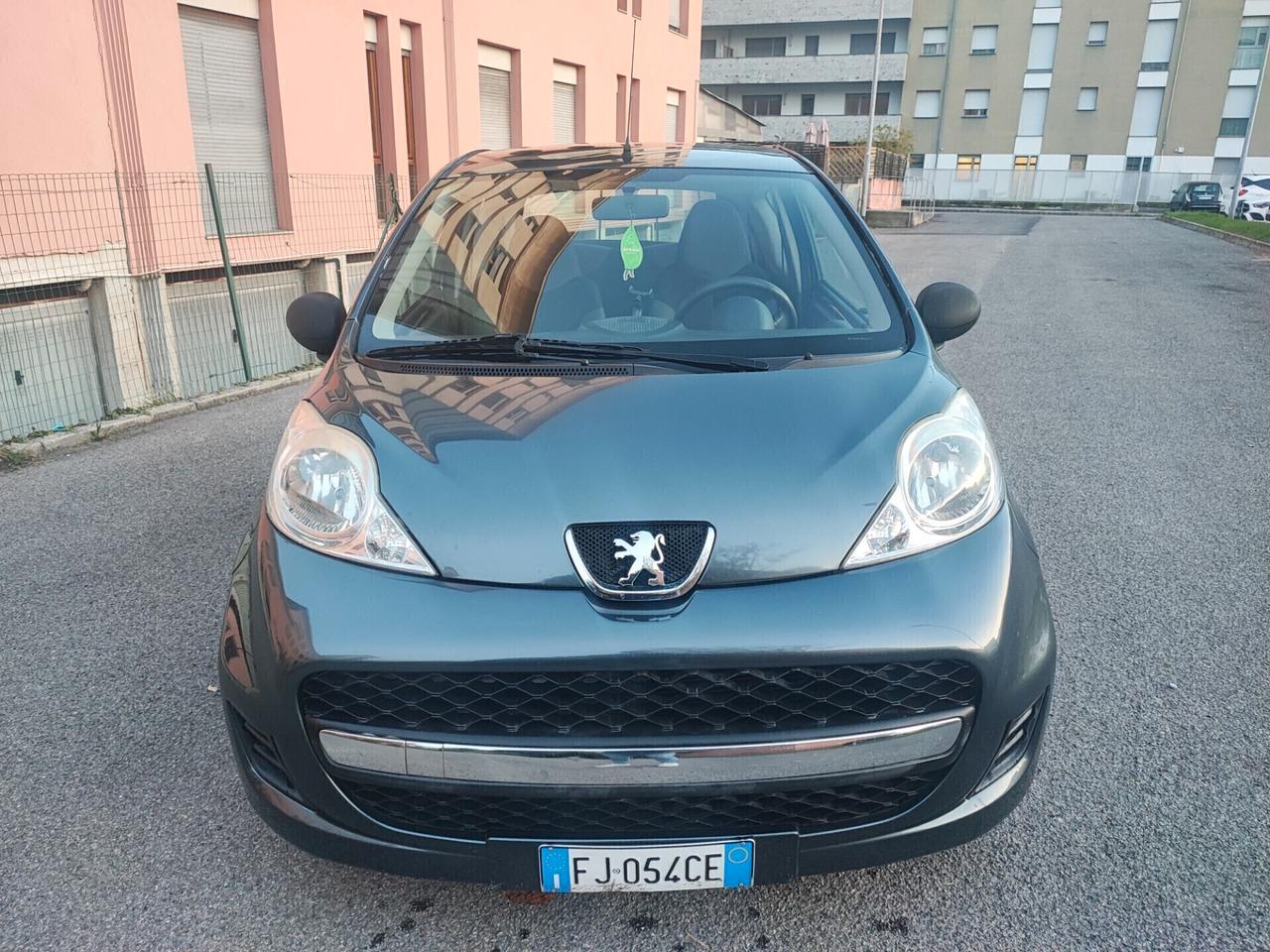 Peugeot 107 1.0 68CV 3p. Access
