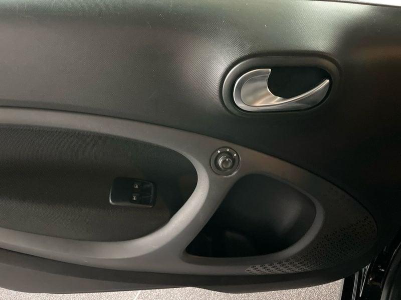 smart fortwo fortwo 70 1.0 twinamic Passion