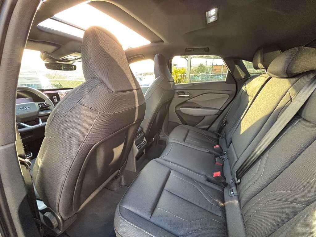 Audi Q3 TDI 110 kW S tronic Line edition 2026 IVA ESPOSTA Nuova Pronto Consegna