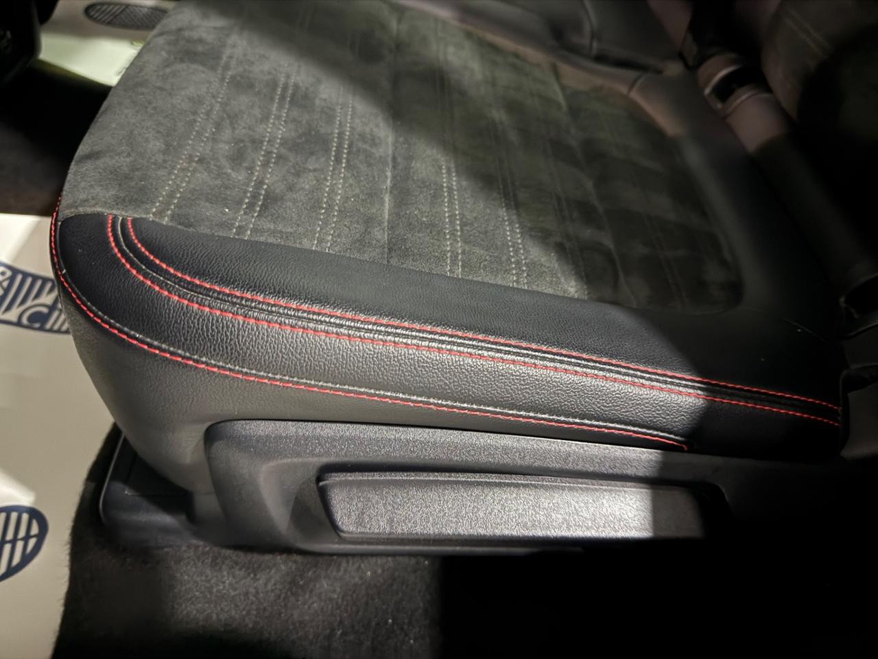 Ford Kuga 1.5D120 CV ST LINE X +PELLE/R19/TOP2022