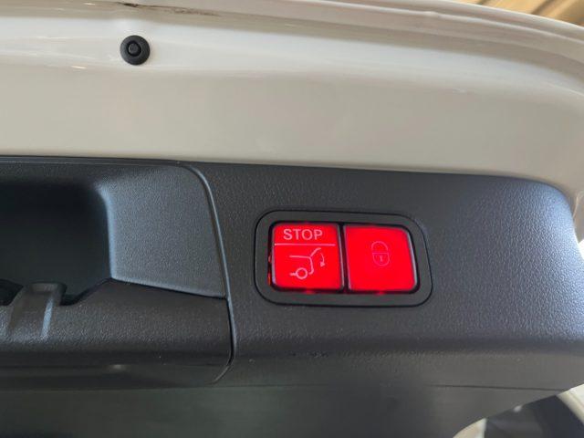 MERCEDES-BENZ B 200 d Autom. AMG Premium Plus NAVI/LED MULTIC./TELECAM