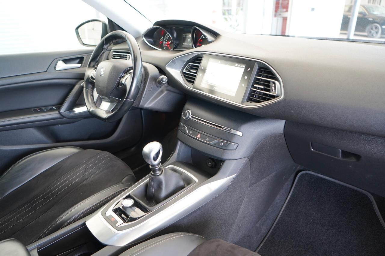 Peugeot 308 1.6 BlueHDi 120 Cv Allure