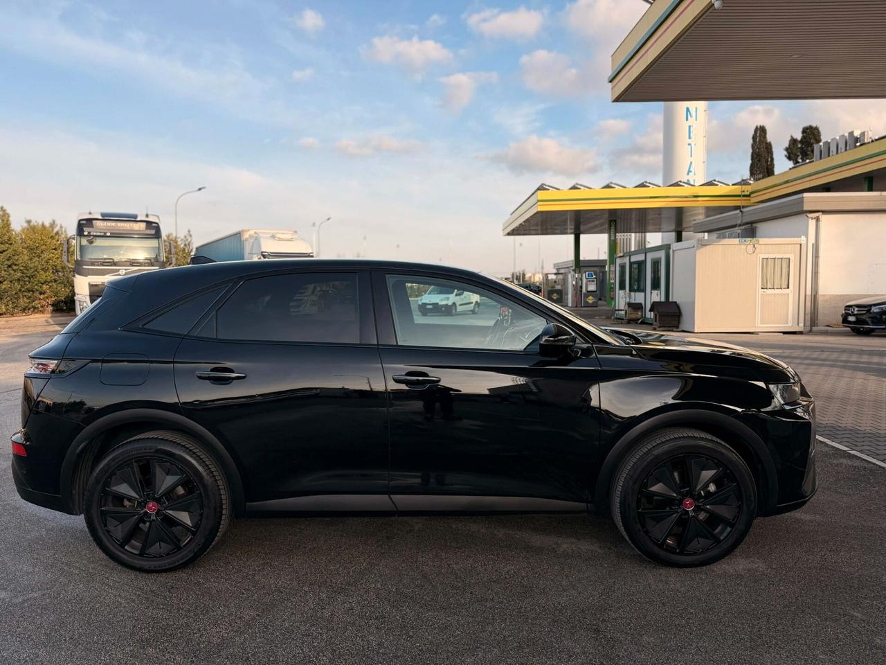 Ds 7 BlueHDi 130 aut. Performance Line+ TOTAL BLACK