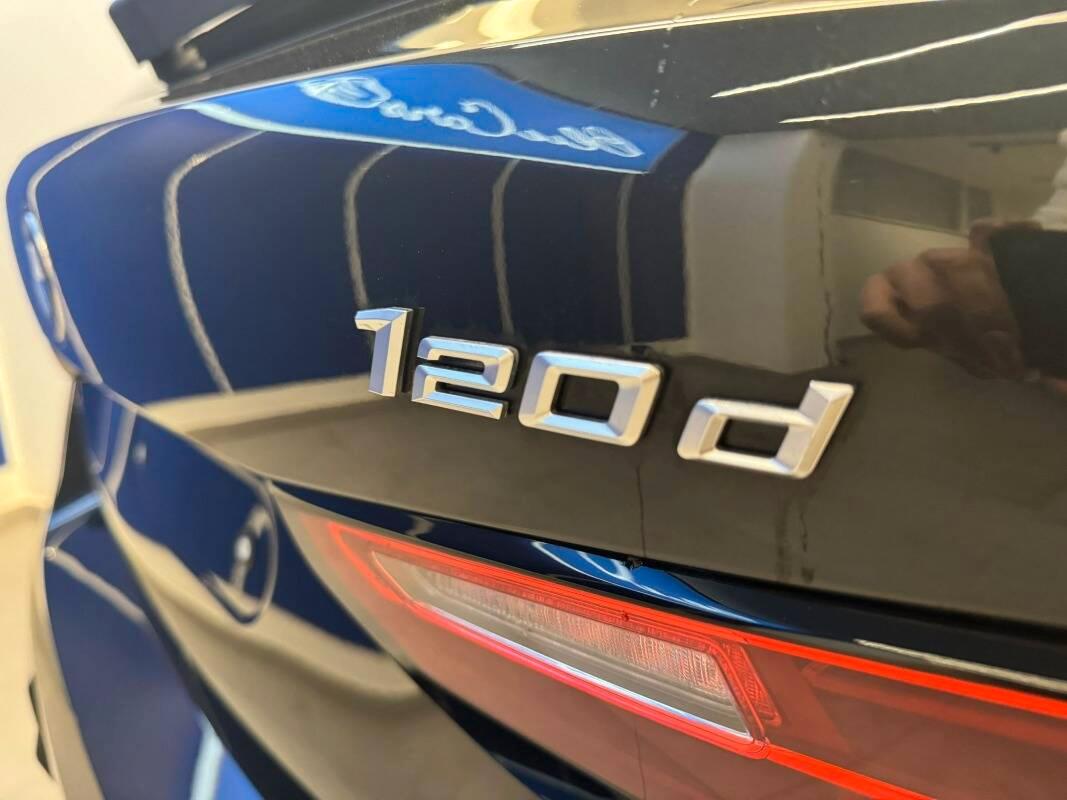 BMW Serie 1 120d 48V MSport Design auto