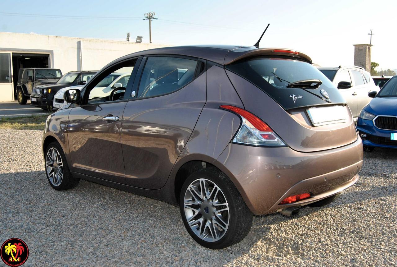 Lancia Ypsilon 1.2 69 CV 5 porte GPL Ecochic Elle