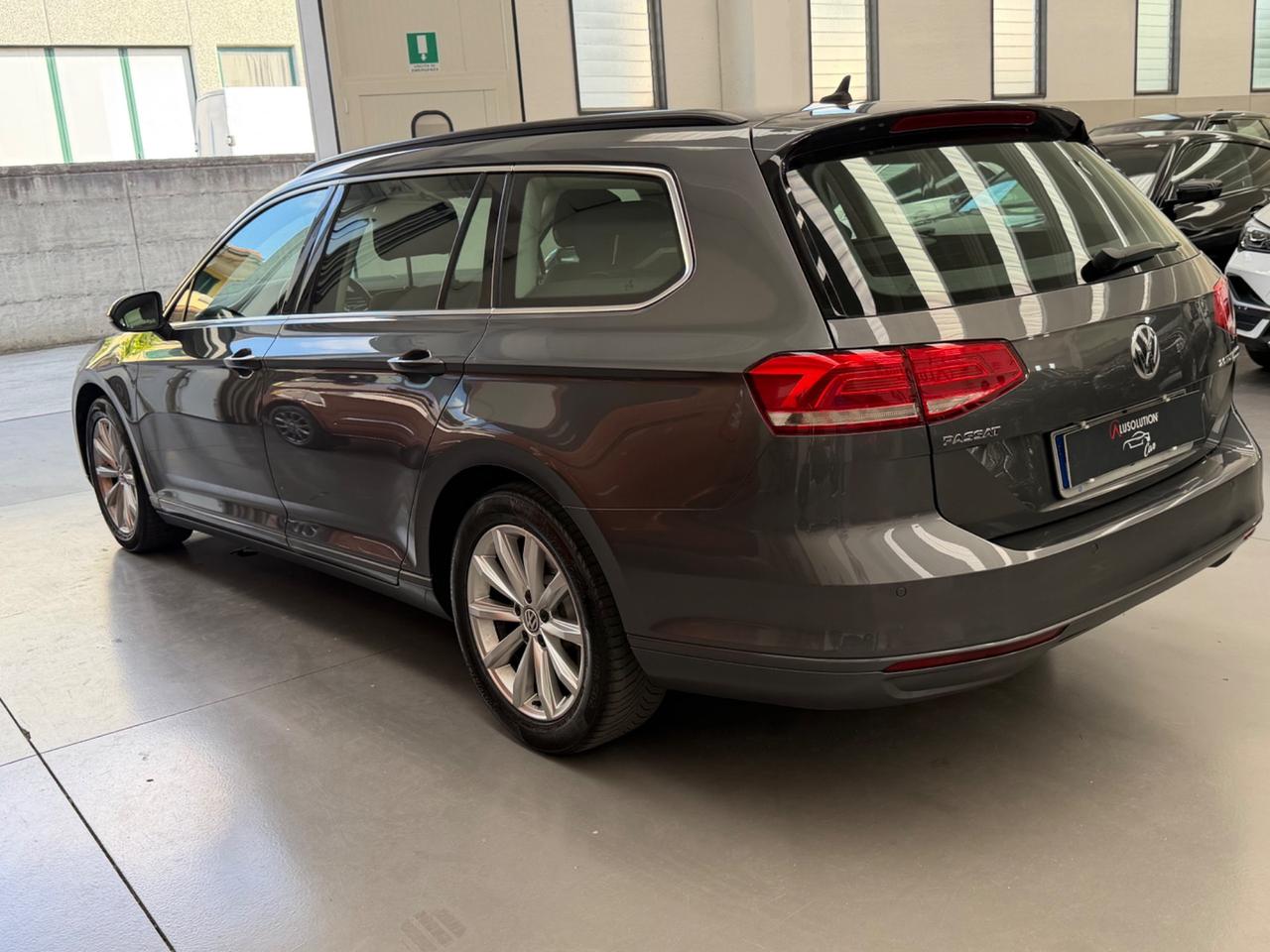 Volkswagen Passat Variant 2.0 TDI DSG Business BlueMotion Tech