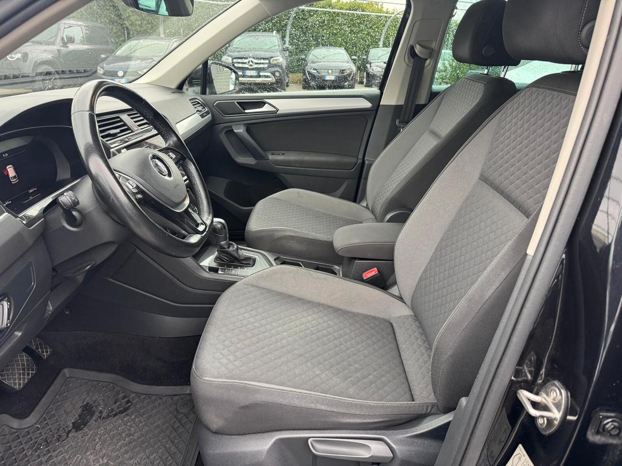 Volkswagen Tiguan 2.0 TDI DSG Sport R LINE