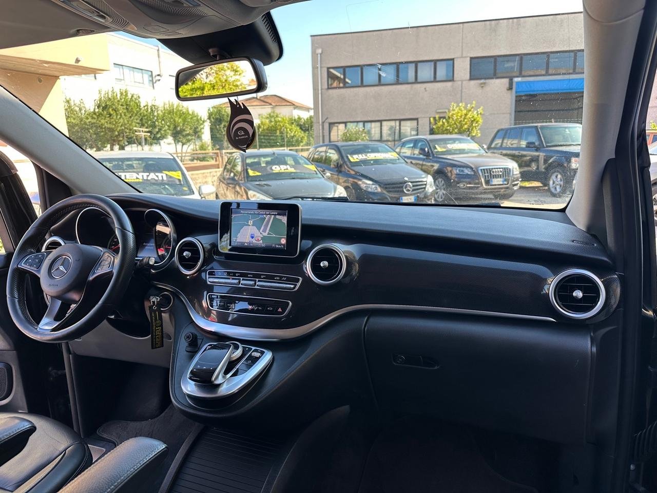 Mercedes-benz V 220 d Premium Extralong