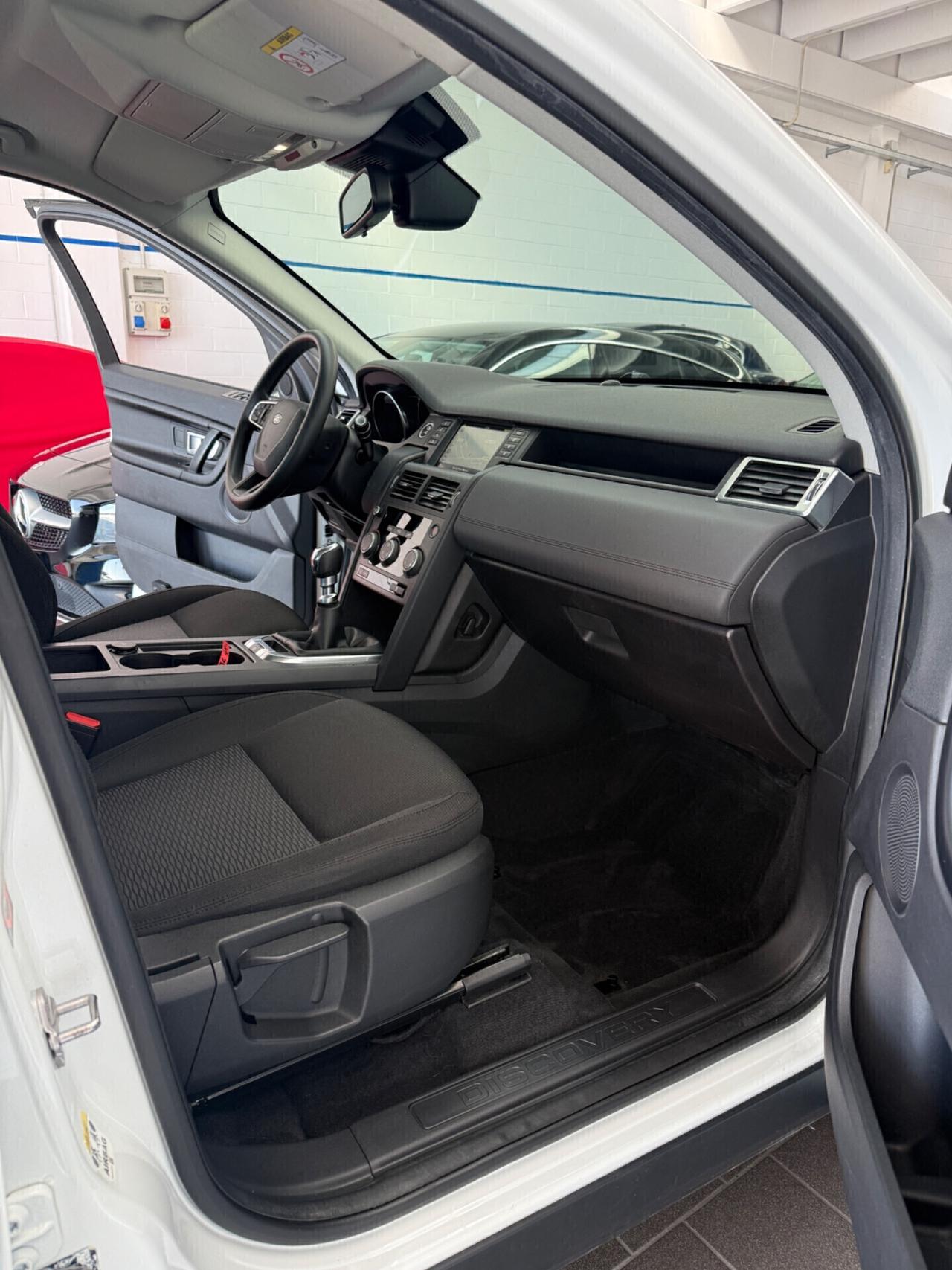 Land Rover Discovery Sport 2.0 eD4 150 CV 2WD Pure