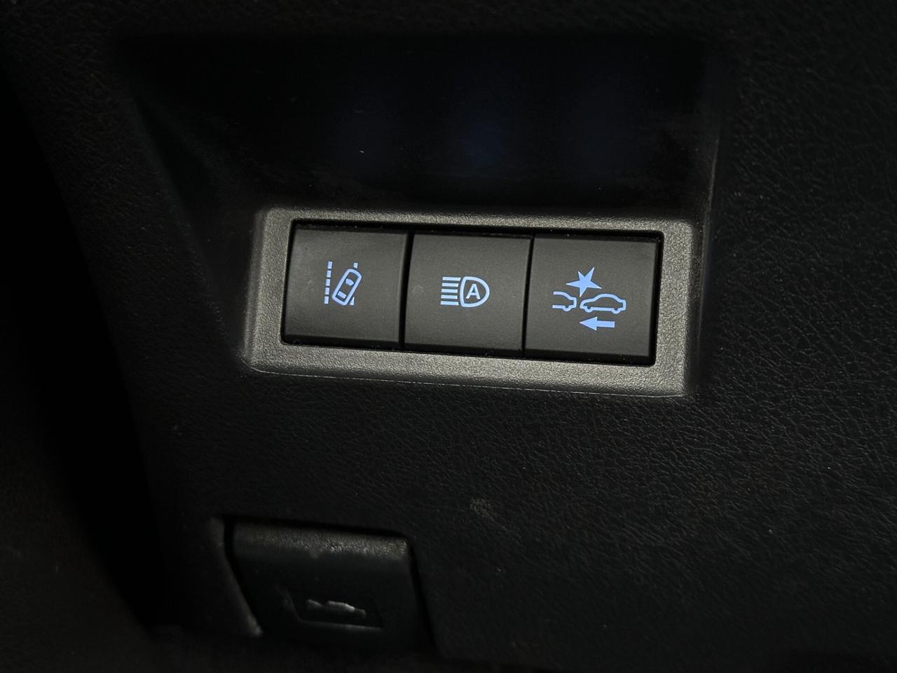 TOYOTA Yaris 1.5 Hybrid 5 porte Business