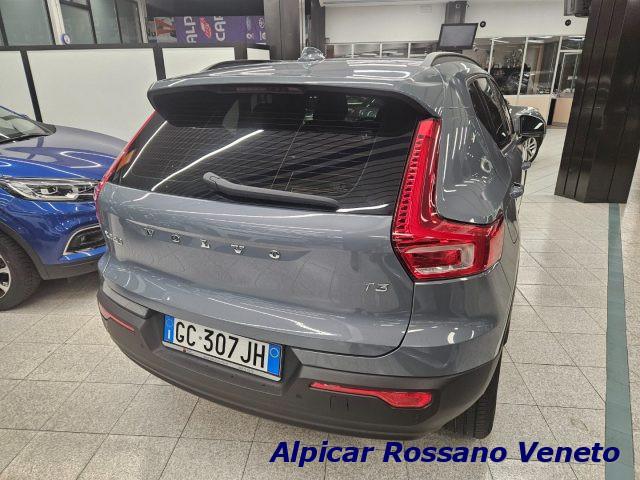 VOLVO XC40 T3 Geartronic Momentum