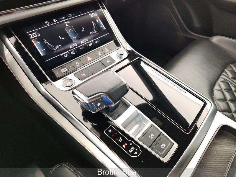 Audi Q8 Q8 45 TDI quattro tiptronic Sport