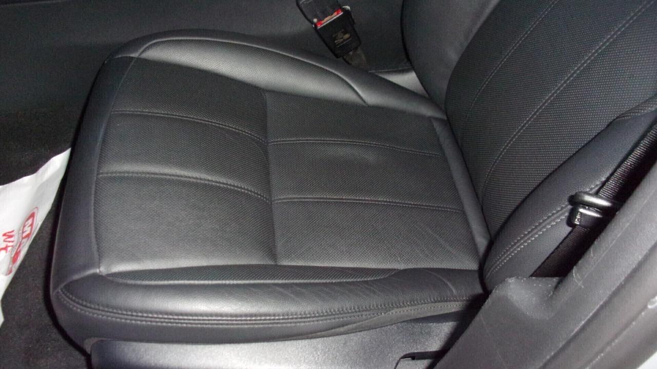 Land Rover Range Evoque 2.0D I4 204 CV AWD Auto R-Dynamic HSE