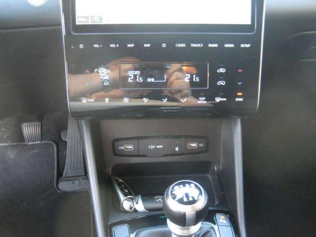 HYUNDAI Tucson 1.6 CRDI 48V XLINE