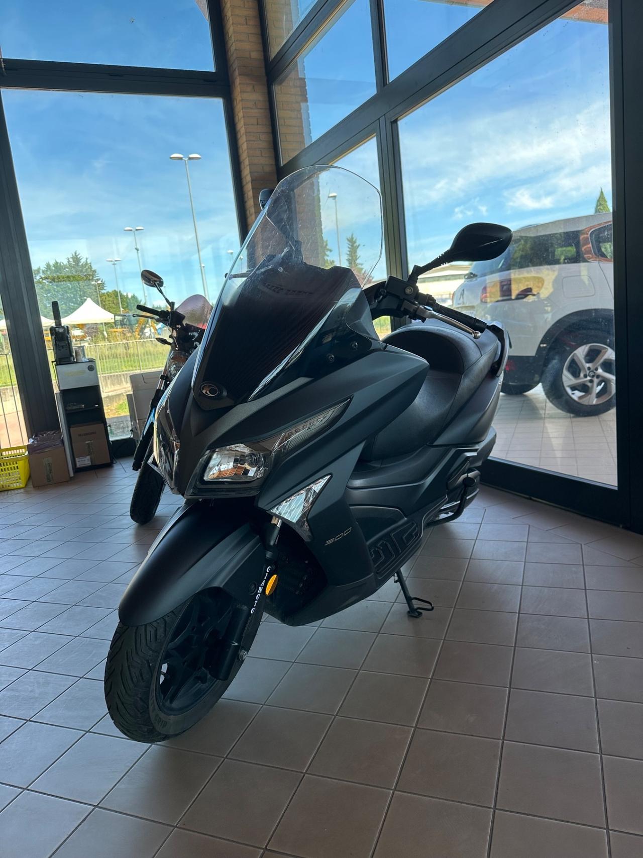 Kymco X-Town 300i 300