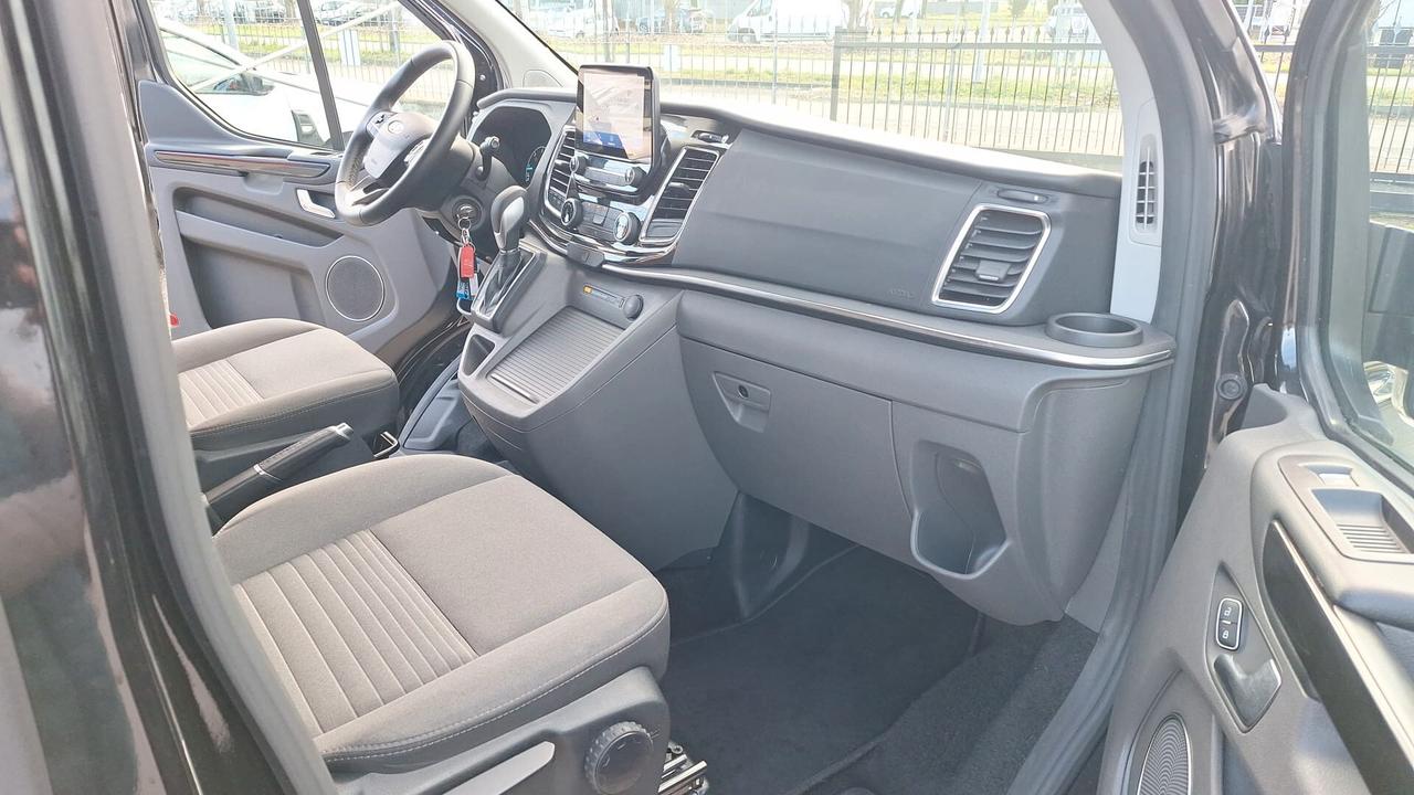 Ford Tourneo Custom 320 2.0 EcoBlue 170CV aut. PC Titanium