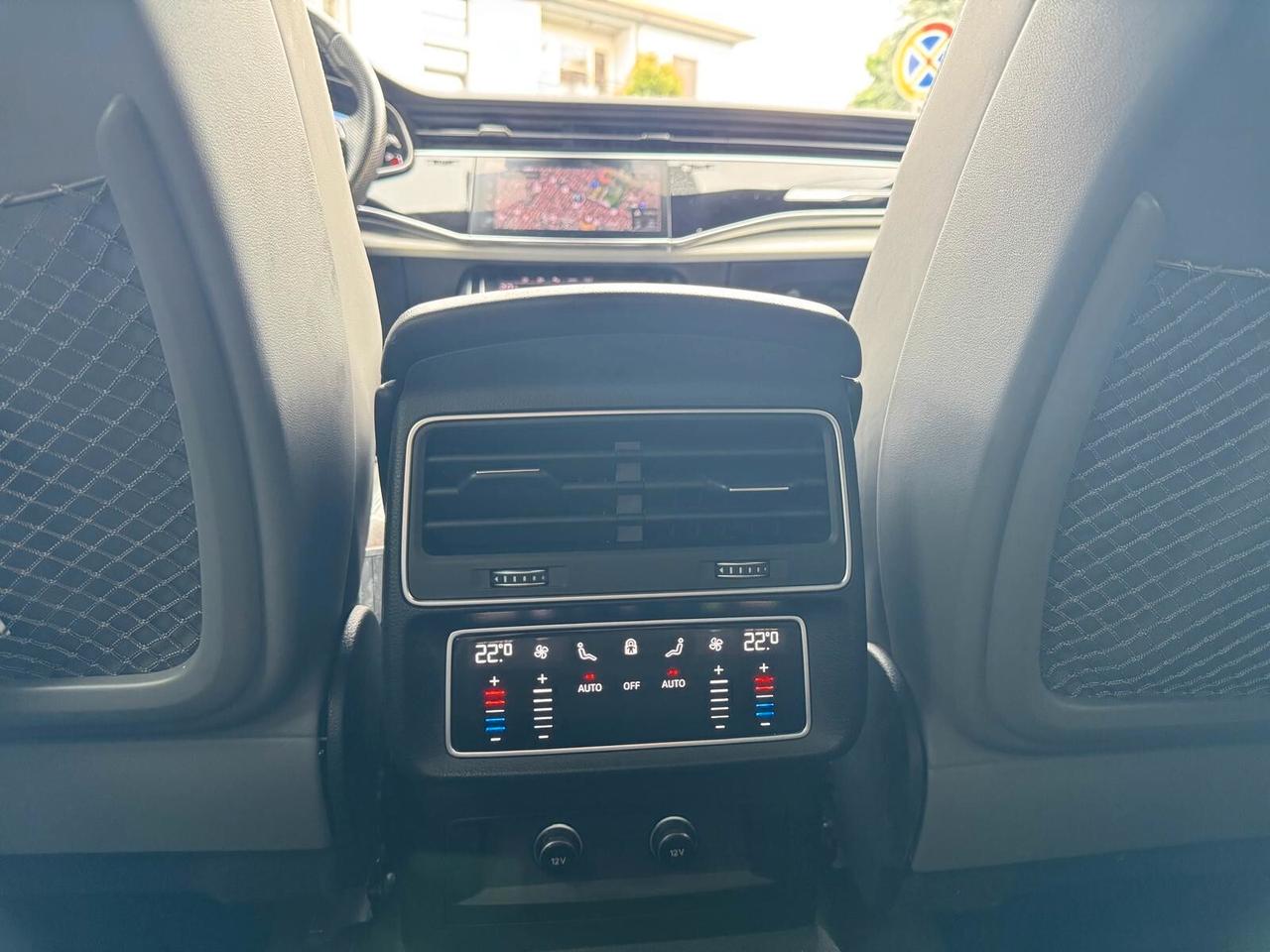AUDI Q8 50 TDI 286cv QUATTRO TIPTRONIC SPORT