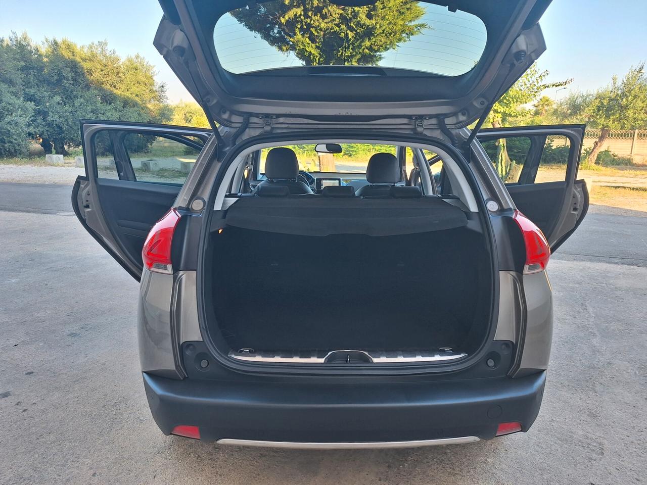 Peugeot 2008 1.6 HDi "Allure" 2016 NAVI PELLE