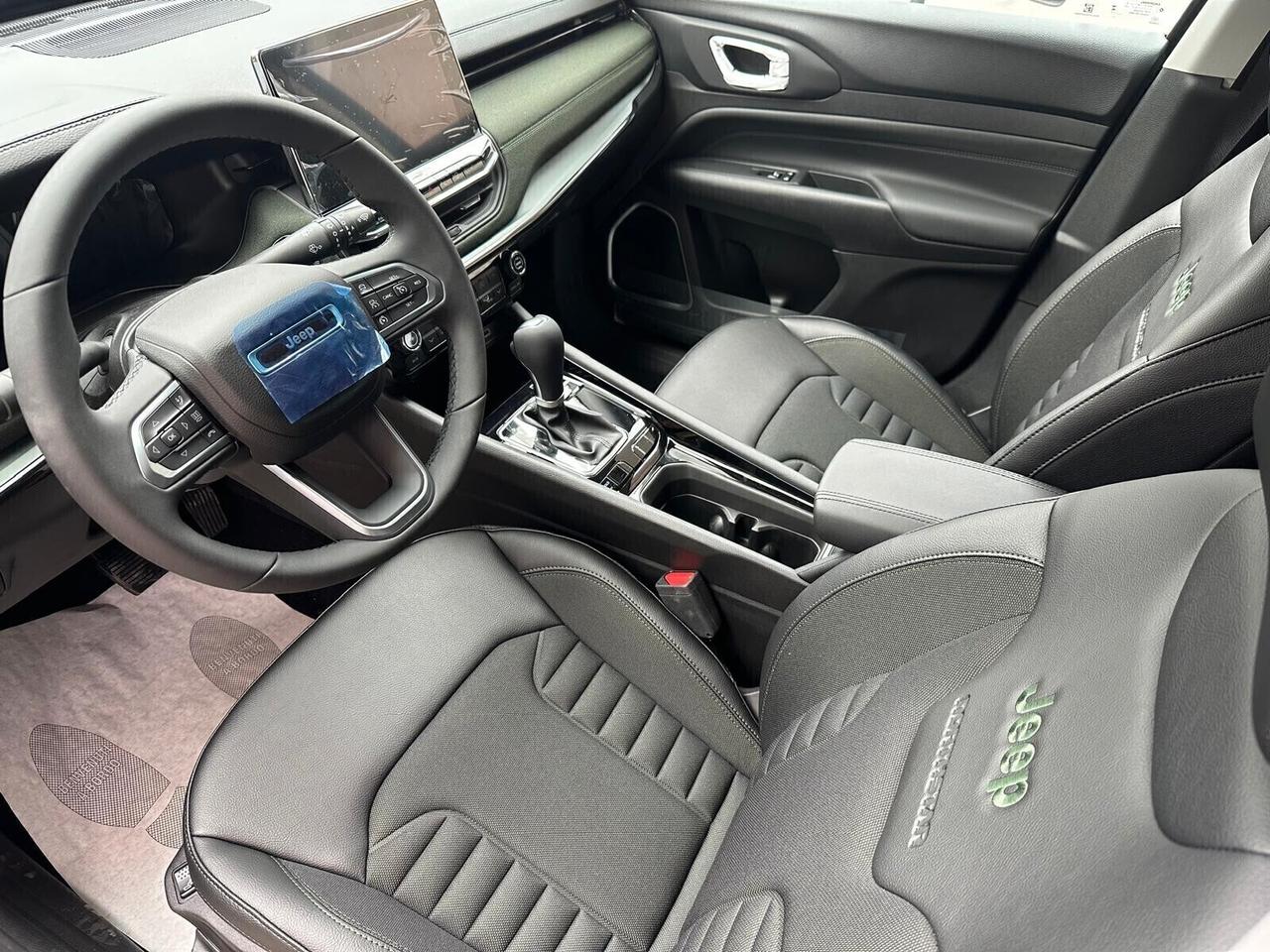 Jeep Compass 1.5 Turbo T4 130 CV MHEV 2WD North Star con tetto in vetro km 0