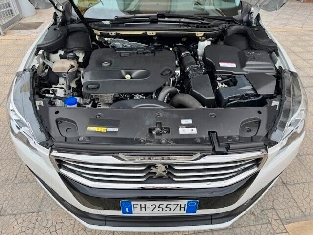 Peugeot 508 BlueHDi 180 EAT6 S&S SW Allure 1 Propr.!