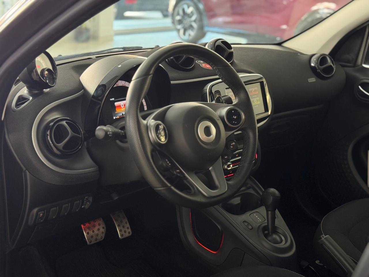 Smart ForFour 1.0 71CV twinamic Superpassion