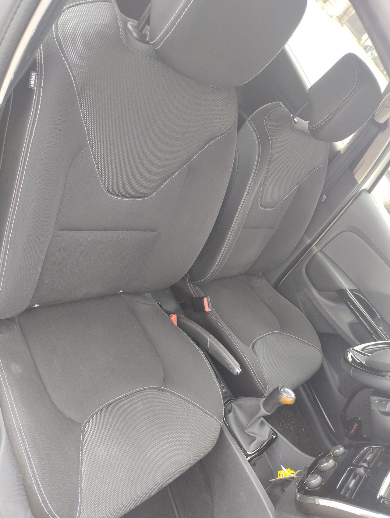 Renault Clio Sporter 1.5 dCi 8V 75CV Costume National