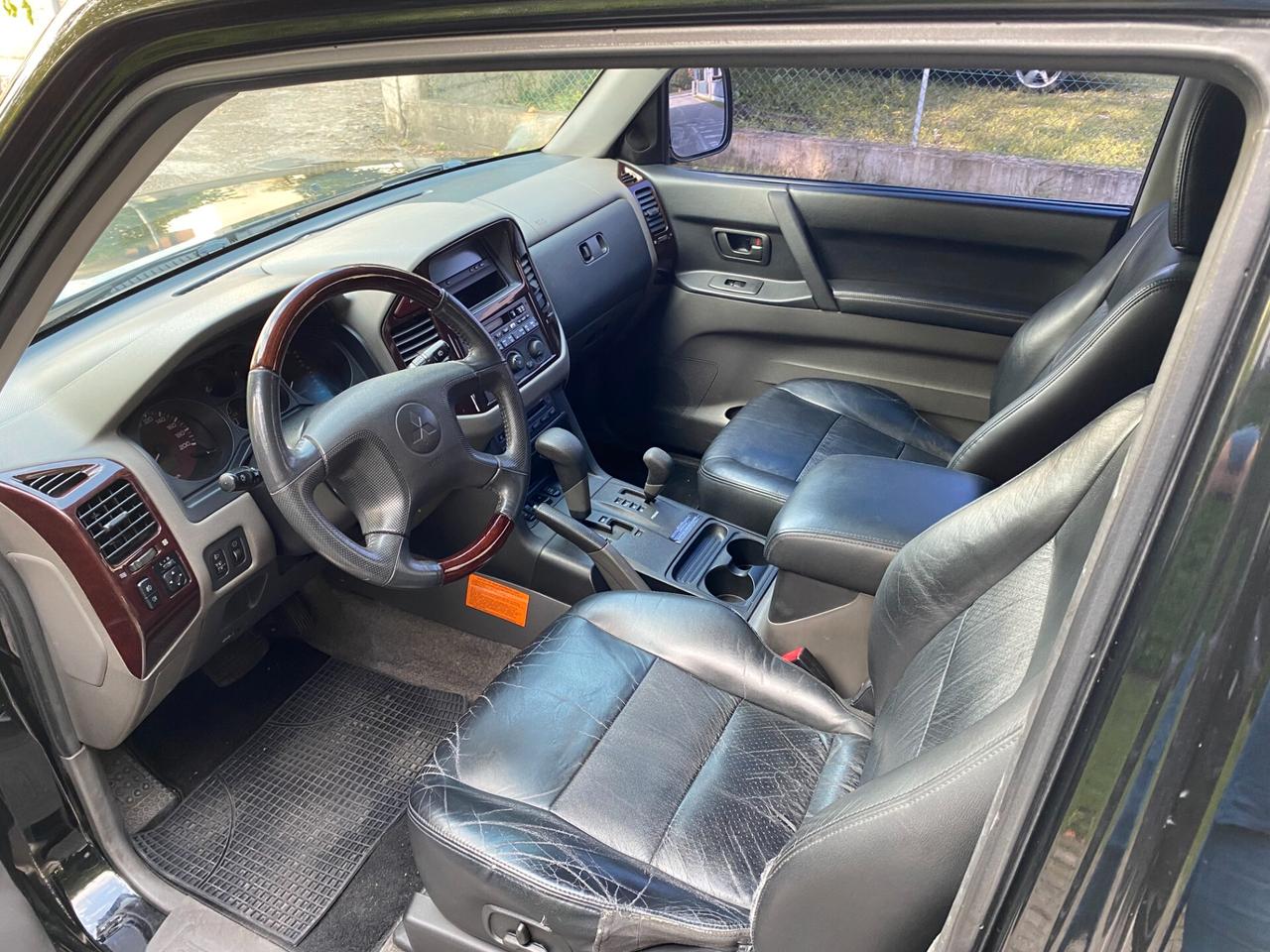 Mitsubishi Pajero 3.2 16V DI-D 3p. GLS1