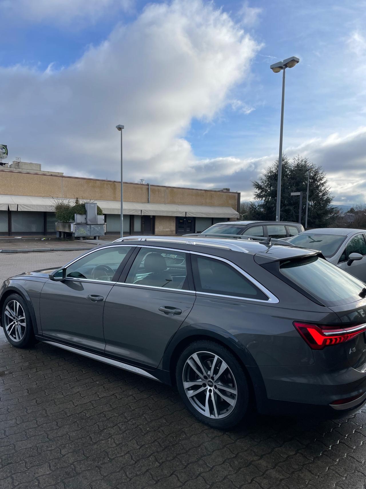 Audi A6 allroad 45 TDI 3.0 quattro S tronic