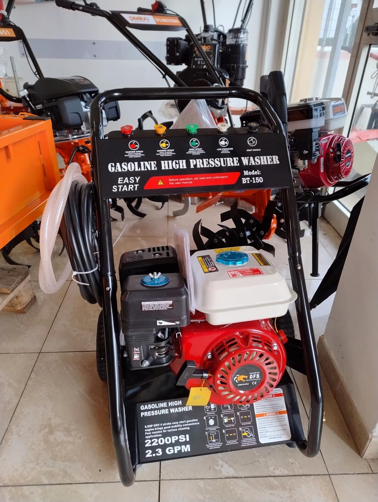 Vasta disponibilità di motocarriole e altro