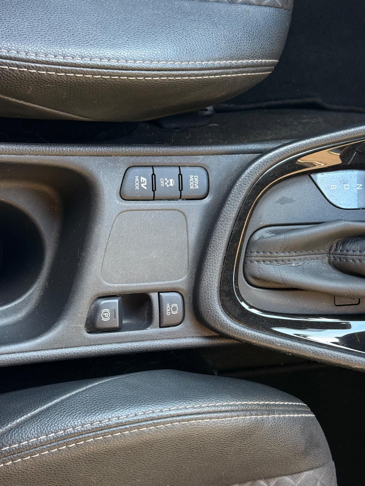 Toyota Yaris 1.5 Hybrid 5 porte Style