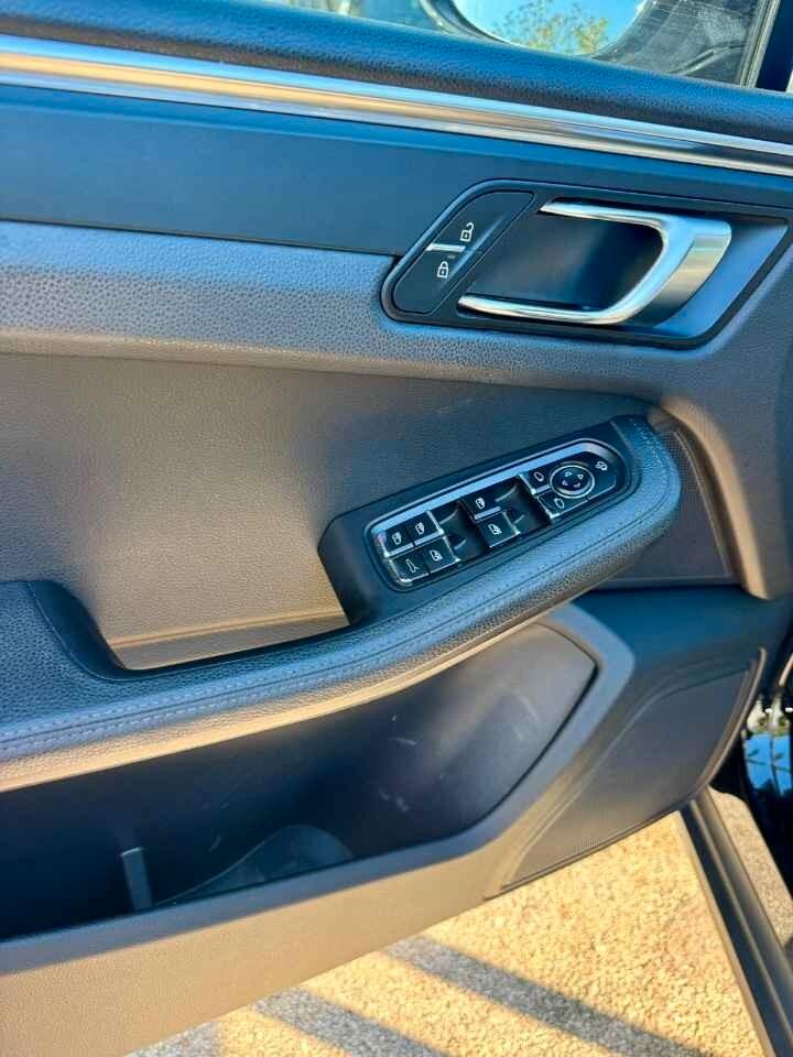 Porsche Macan 2.0 BENZINA 245 CV