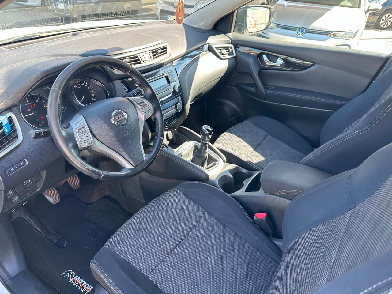 Nissan Qashqai 1.5DCI*LED*MP3*BLUETOOTH*CRUISE*250€ AL MESE*