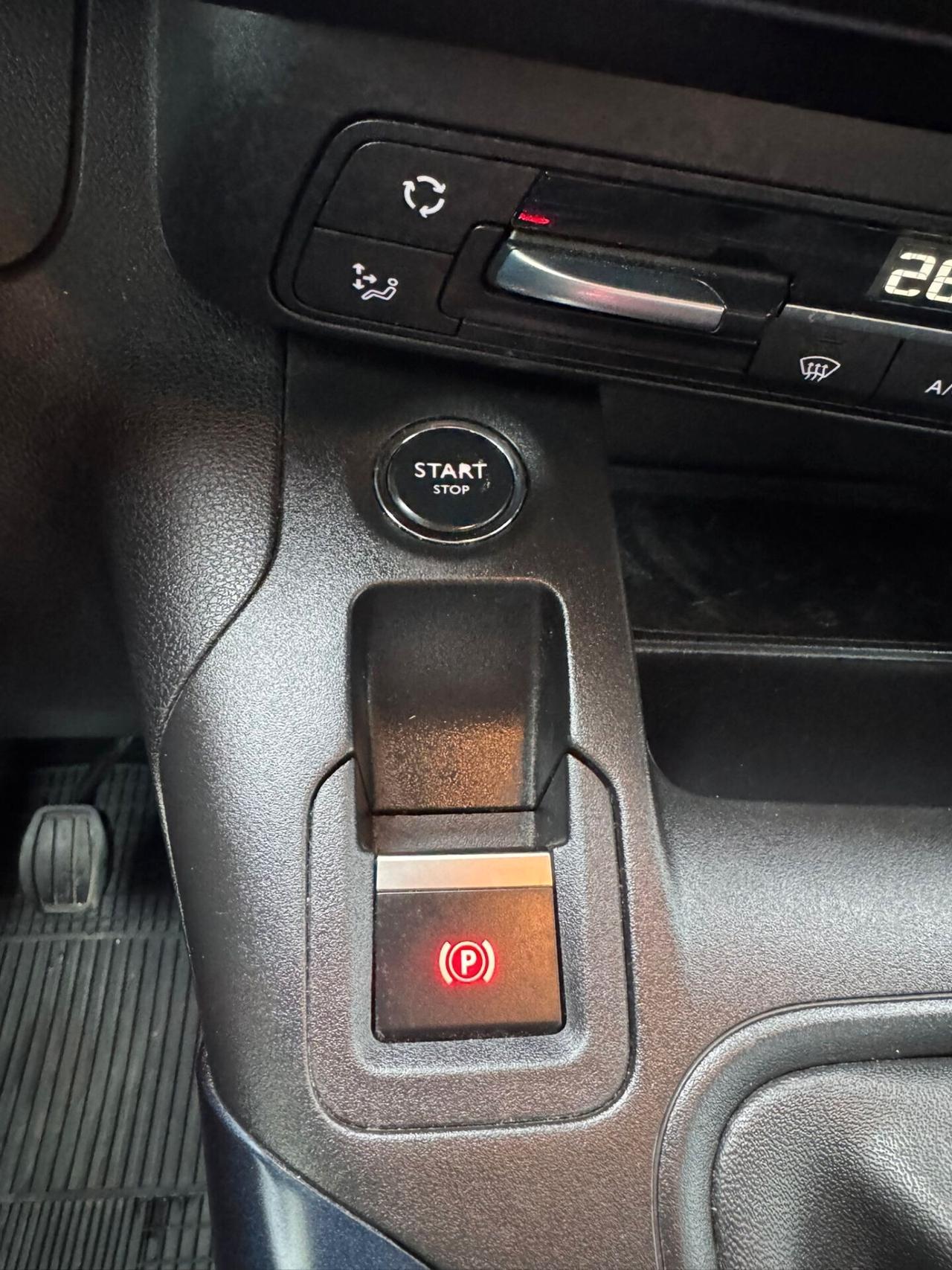 Peugeot Rifter BlueHDi 100 Allure Standard -2019