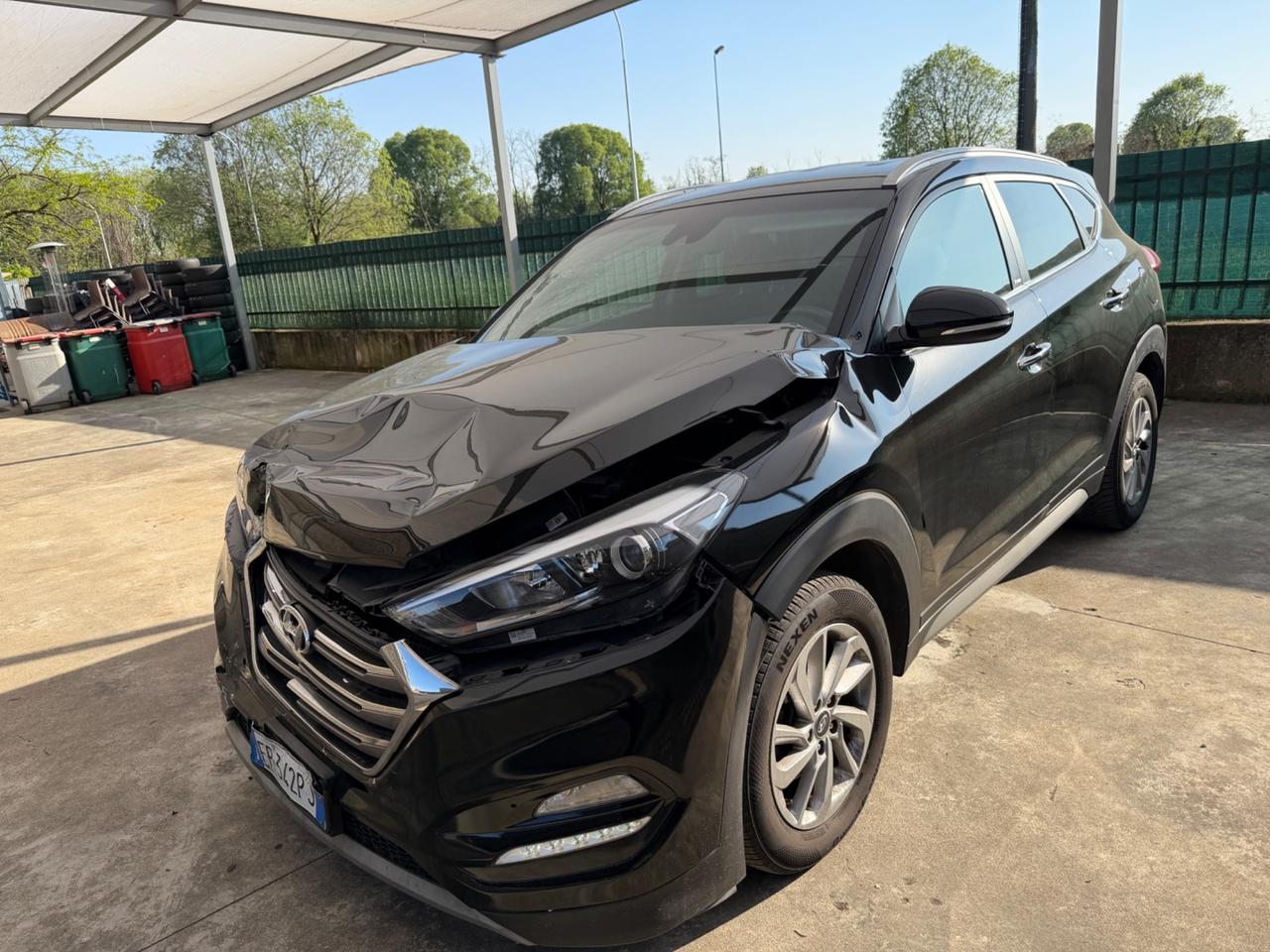 HYUNDAI TUCSON 2018 1.7 CRDi AUTOMATICO INCIDENTATO