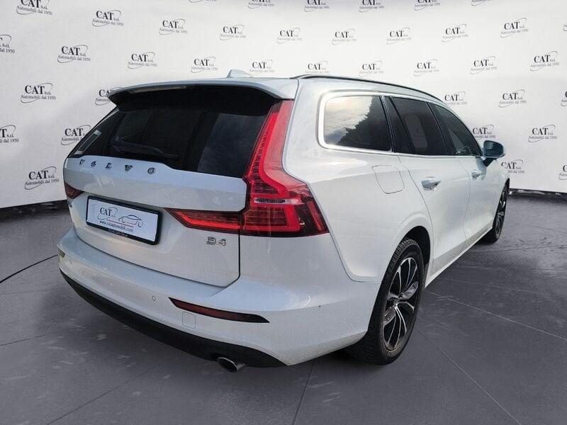 Volvo V60 V60 2.0 b4 Momentum auto (PREZZO REALE)