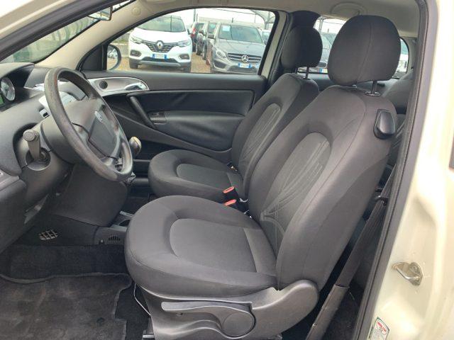 LANCIA Ypsilon 1.3 MJT 75 CV Unyca