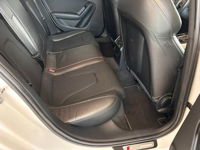 Audi A4 Avant 2.0 TDI 177CV mult. Business