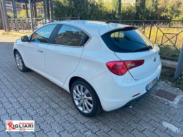 Alfa Romeo Giulietta 1.6 JTDm-2 105 CV Exclusive