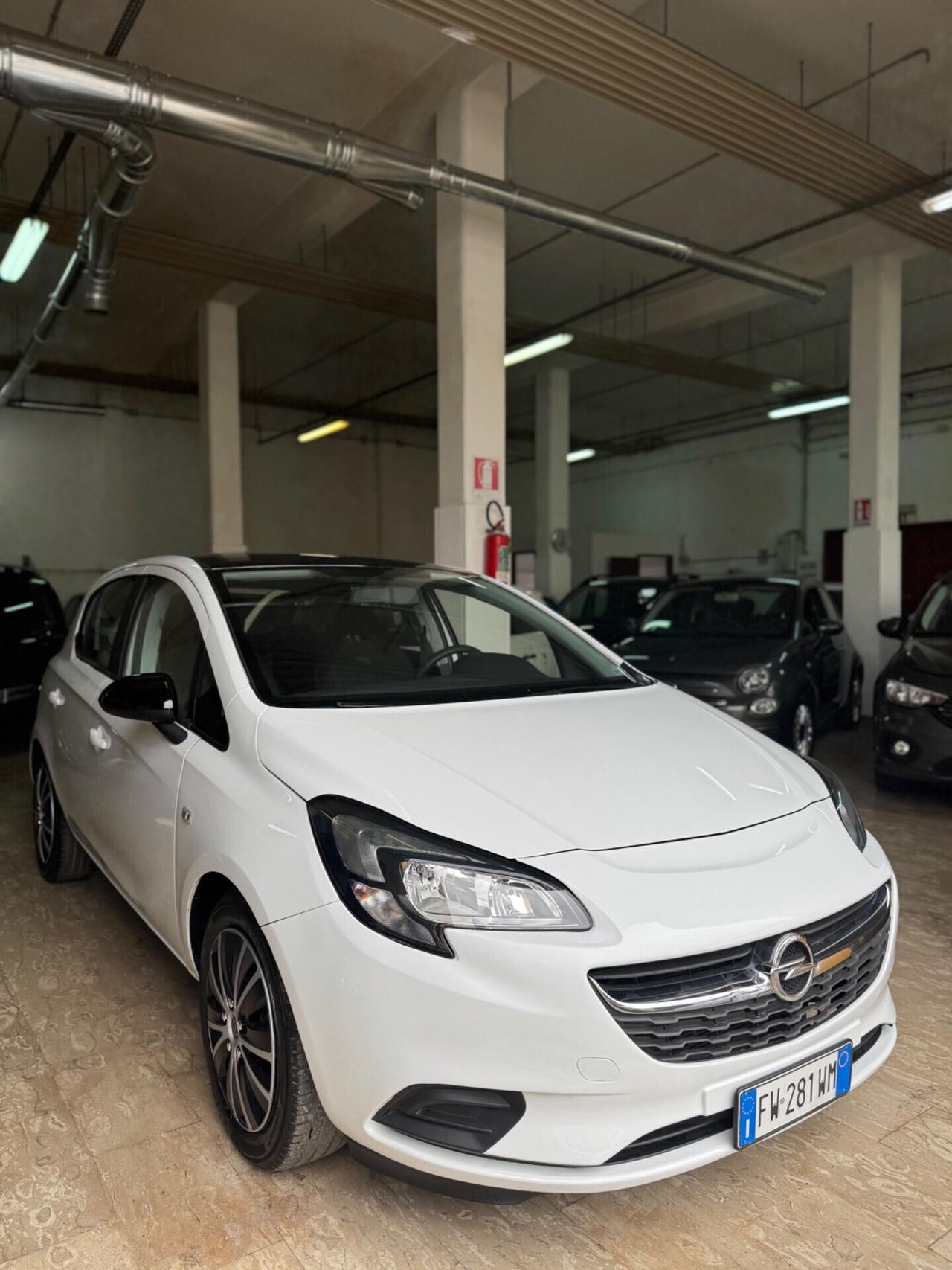 Opel Corsa 2019 1.2 by-color 5 porte
