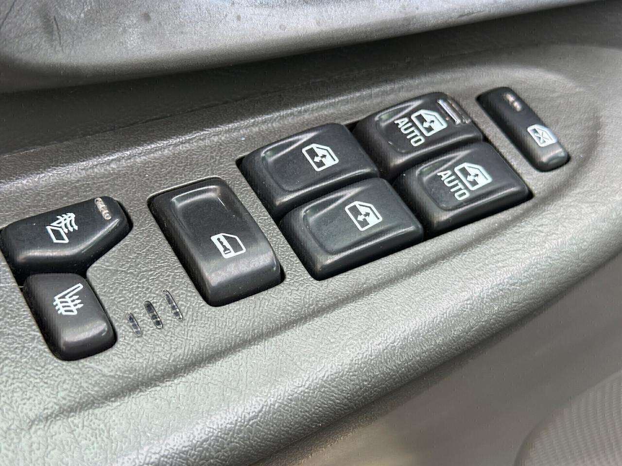 Chevrolet Trailblazer 4.2 L6 LTZ