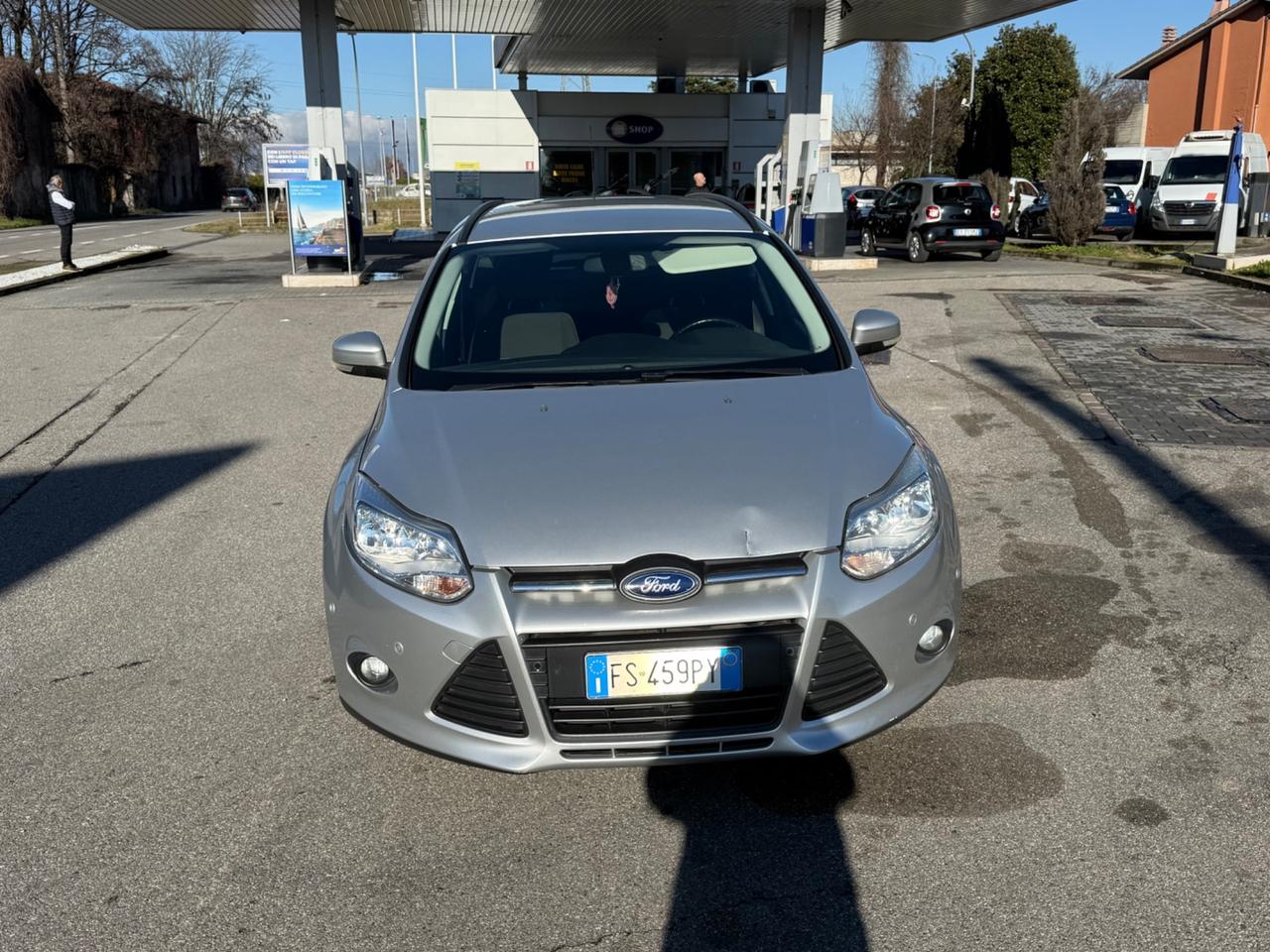 Ford Focus 2.0 TDCi 115 CV Powershift SW*NAVI*EURO5B*