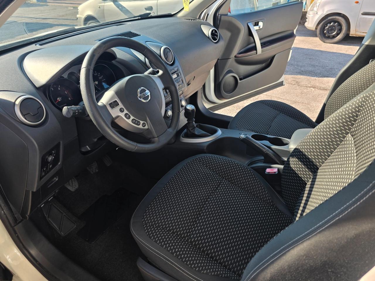 Nissan Qashqai 1.5 dCi Tekna con 188.000km Neopatentati ok