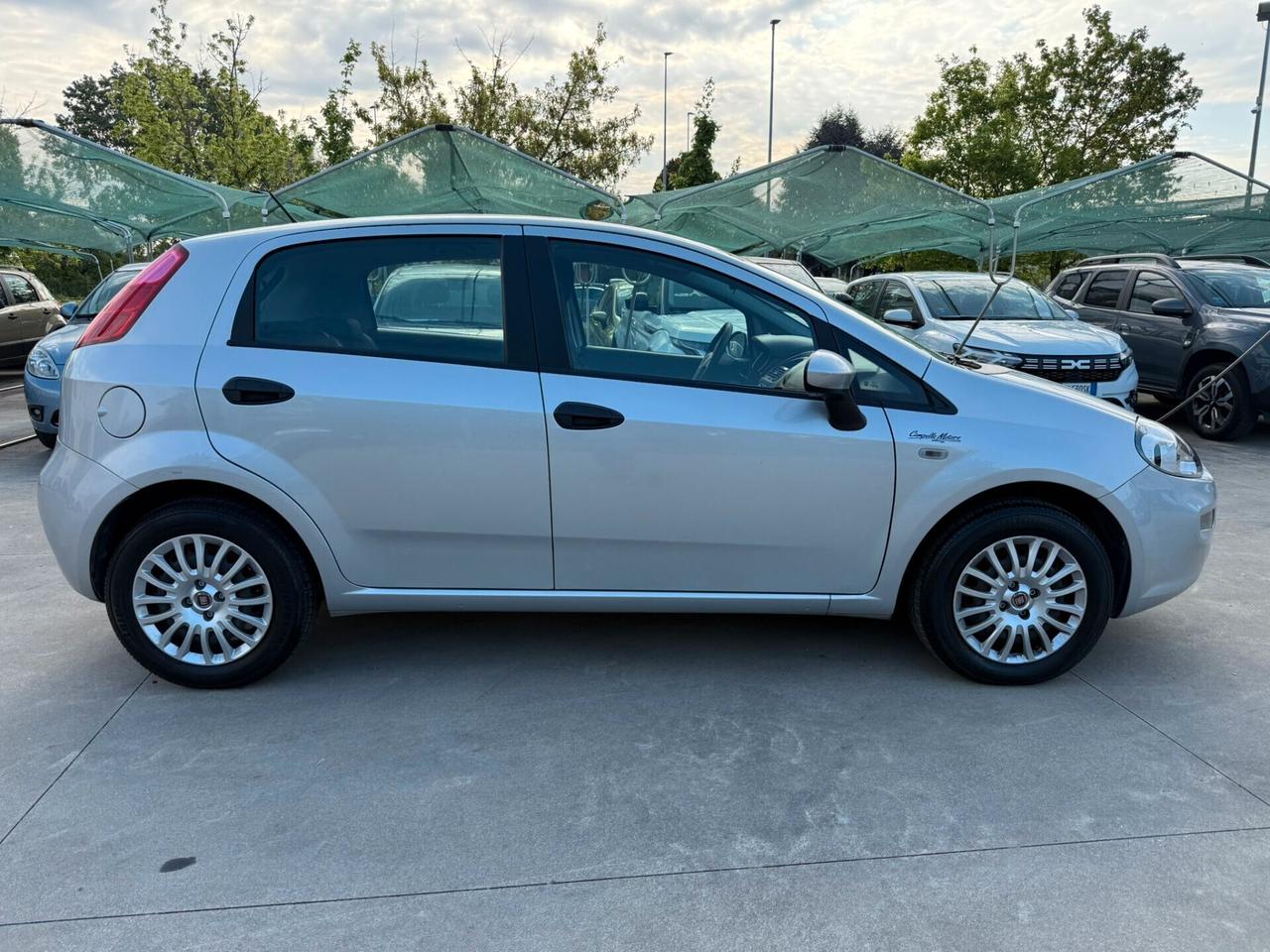 Fiat Punto 1.2 unico-propr 2015 con 21.000 km