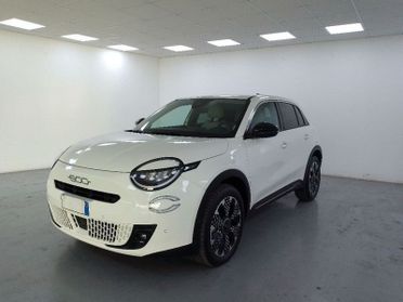 FIAT 600 1.2 hybrid La Prima 110cv auto